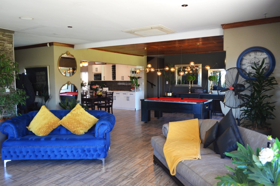 Commercial Property for Sale in Wilkoppies North West